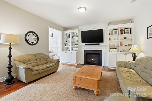 6525 Heath Glen Drive, Mint Hill, NC 28227