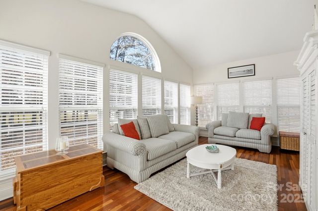 6525 Heath Glen Drive, Mint Hill, NC 28227