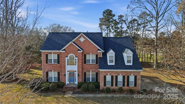 6525 Heath Glen Drive, Mint Hill, NC 28227
