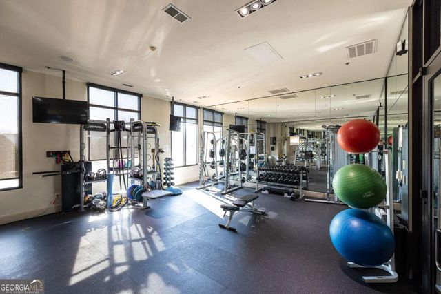 2277 Peachtree Road NE 401, Atlanta, GA 30309