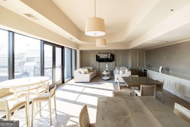 2277 Peachtree Road NE 401, Atlanta, GA 30309