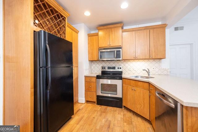 2277 Peachtree Road NE 401, Atlanta, GA 30309