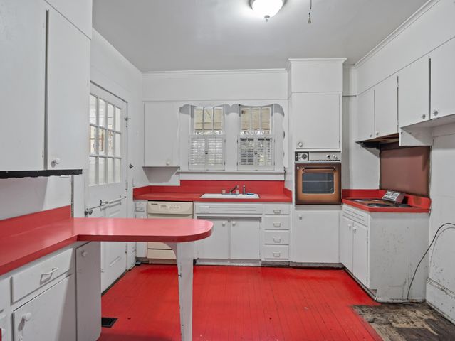 609 Woodland Street, Spartanburg, SC 29302