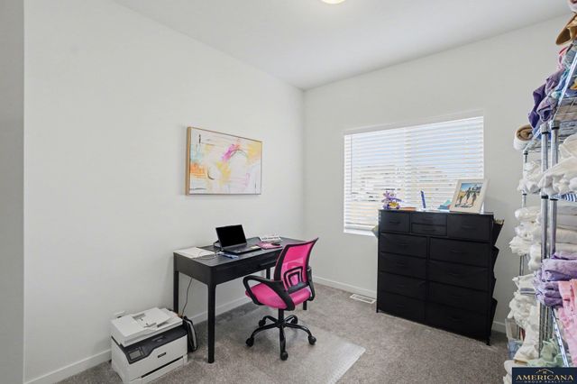 18117 Ogden Street, Omaha, NE 68022