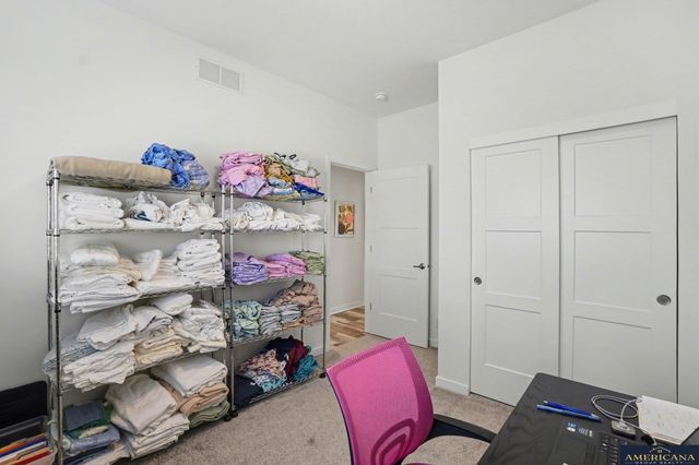 18117 Ogden Street, Omaha, NE 68022