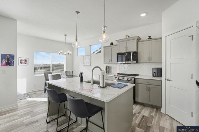 18117 Ogden Street, Omaha, NE 68022