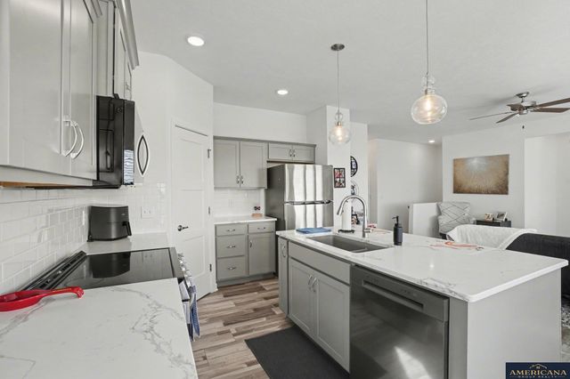 18117 Ogden Street, Omaha, NE 68022