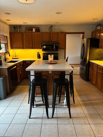 1111 S Pennypackers Mill Road, Lafayette, IN 47909