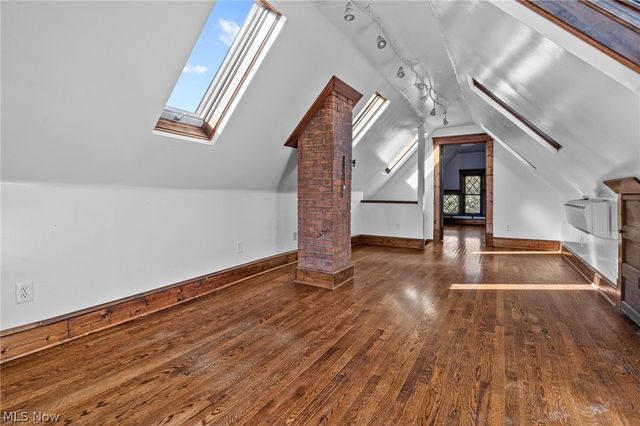 4209 Woodbine Avenue, Cleveland, OH 44113