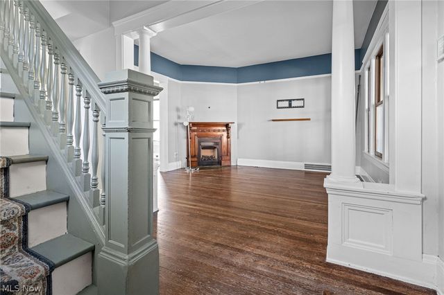 4209 Woodbine Avenue, Cleveland, OH 44113