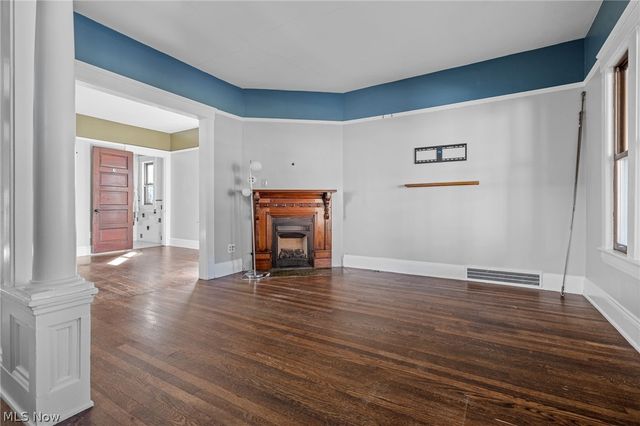 4209 Woodbine Avenue, Cleveland, OH 44113