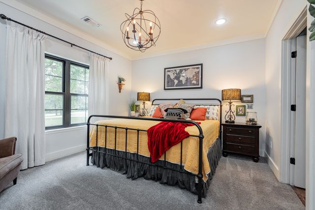 853 County Road 2215, Decatur, TX 76234