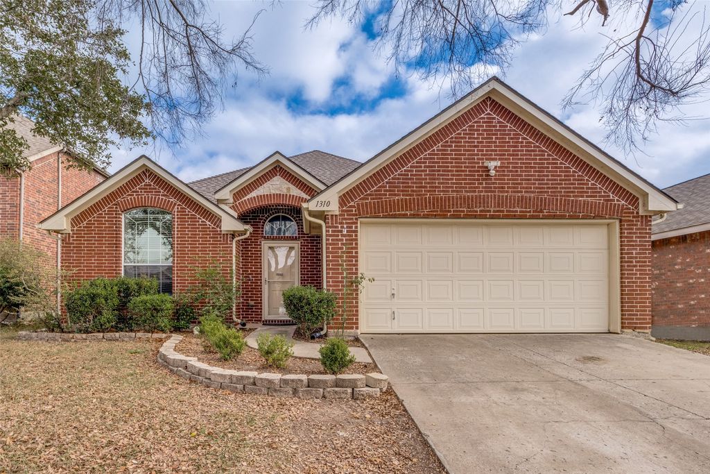 1310 Caroline Drive, Princeton, TX 75407