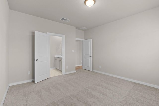 2462 N Heritage Drive, Dayton, TX 77535