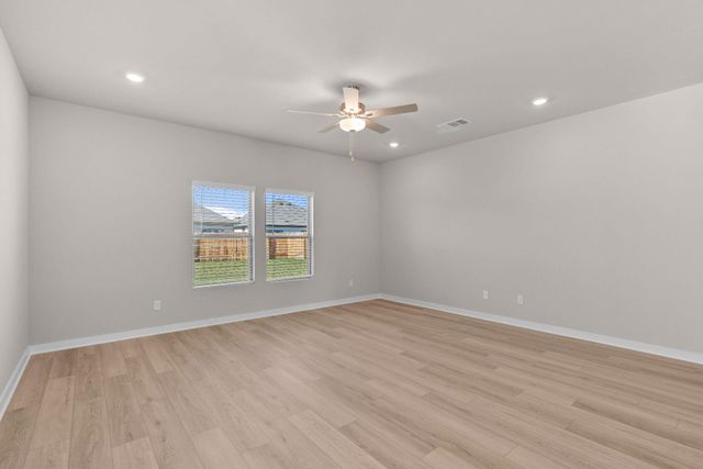 2462 N Heritage Drive, Dayton, TX 77535