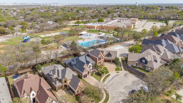 4353 Crestwood Court, Grapevine, TX 76051