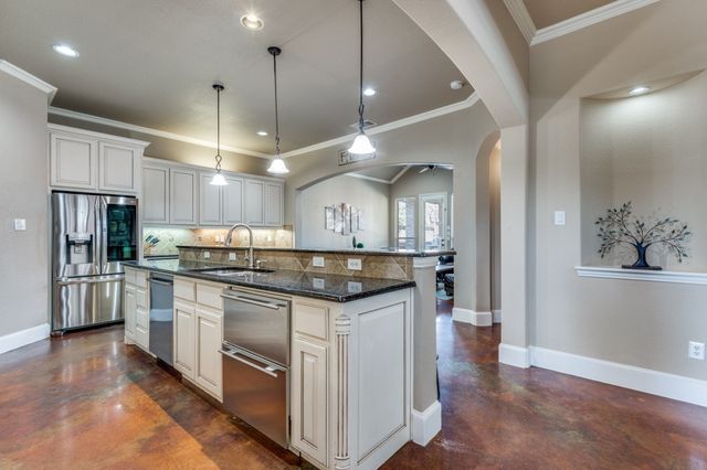 4353 Crestwood Court, Grapevine, TX 76051