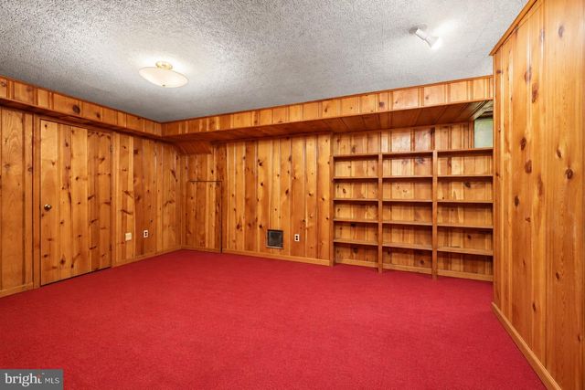 6603 WELLS PKWY, University Park, MD 20782