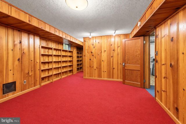 6603 WELLS PKWY, University Park, MD 20782