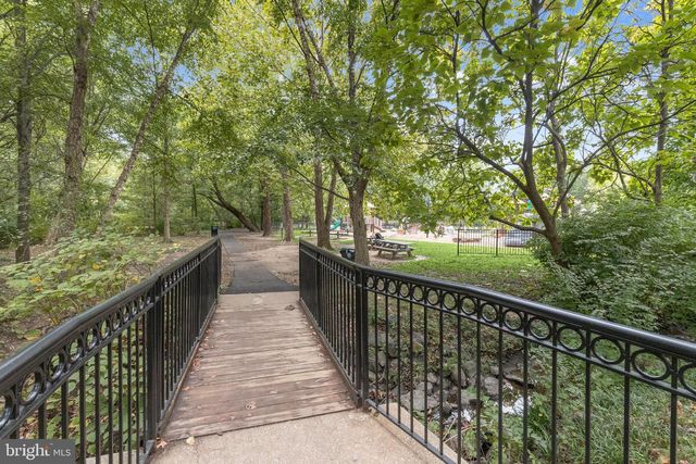 6603 WELLS PKWY, University Park, MD 20782
