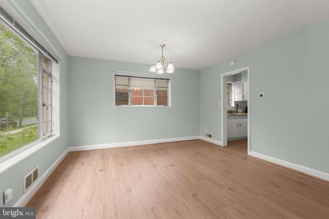 6603 WELLS PKWY, University Park, MD 20782