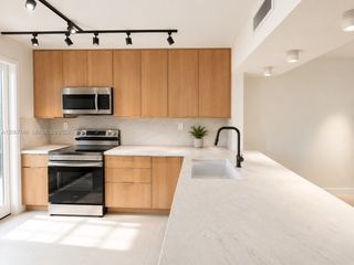1220 Euclid Avenue 2, Miami Beach, FL 33139
