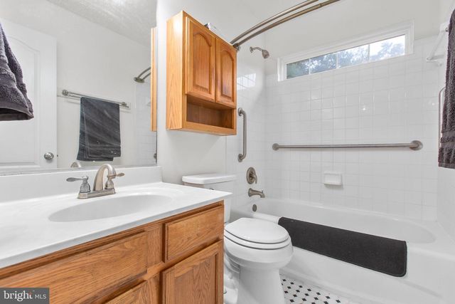 53 BLOOMINGTON LN, Stafford, VA 22554