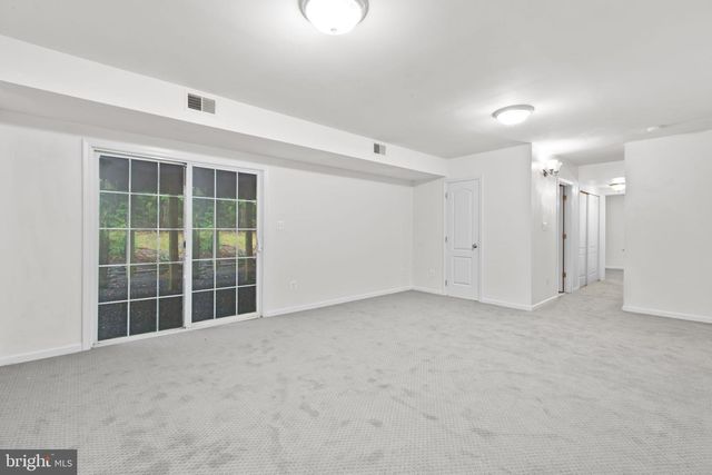 53 BLOOMINGTON LN, Stafford, VA 22554