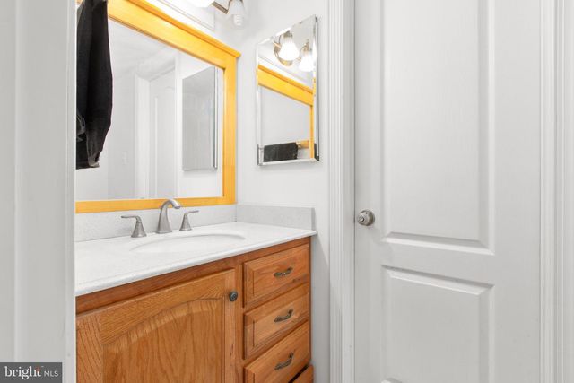 53 BLOOMINGTON LN, Stafford, VA 22554