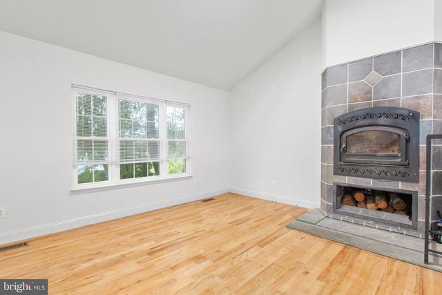 53 BLOOMINGTON LN, Stafford, VA 22554