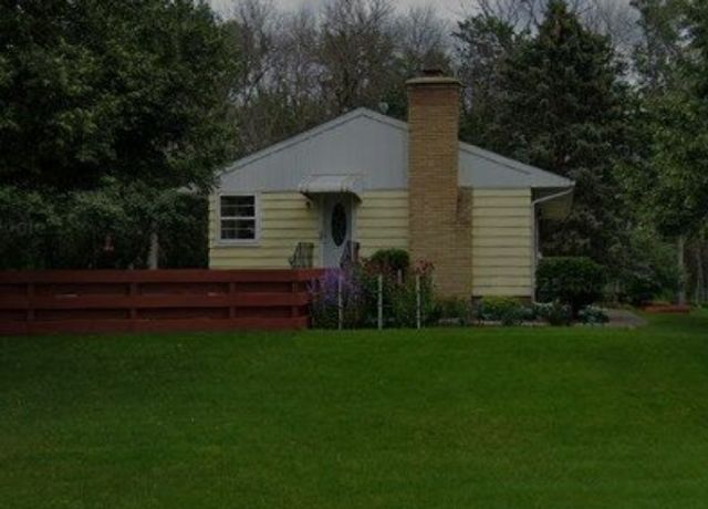 1299 N Birch Lake Boulevard, White Bear Twp, MN 55110