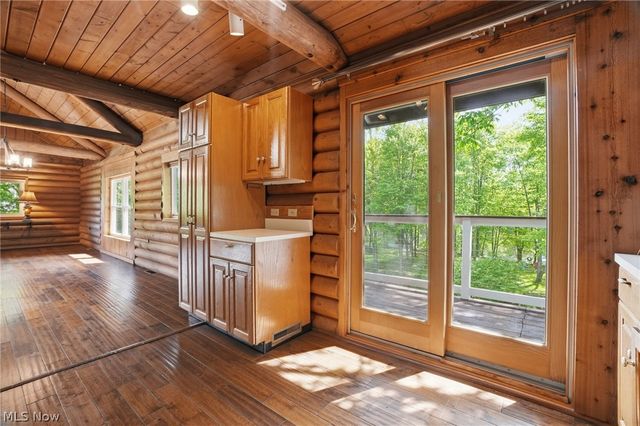 1068 Evening Star Drive, Roaming Shores, OH 44085