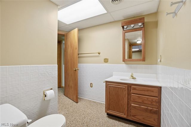 1068 Evening Star Drive, Roaming Shores, OH 44085