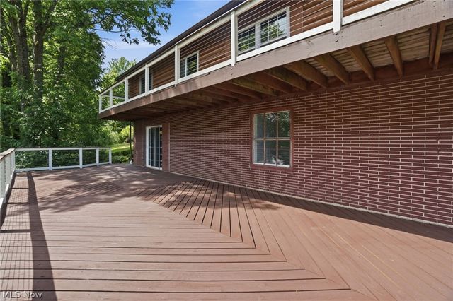1068 Evening Star Drive, Roaming Shores, OH 44085