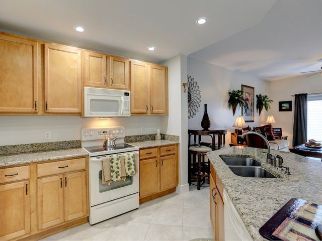 13570 Westport Drive 105, Sebastian, FL 32958