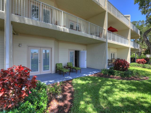 13570 Westport Drive 105, Sebastian, FL 32958
