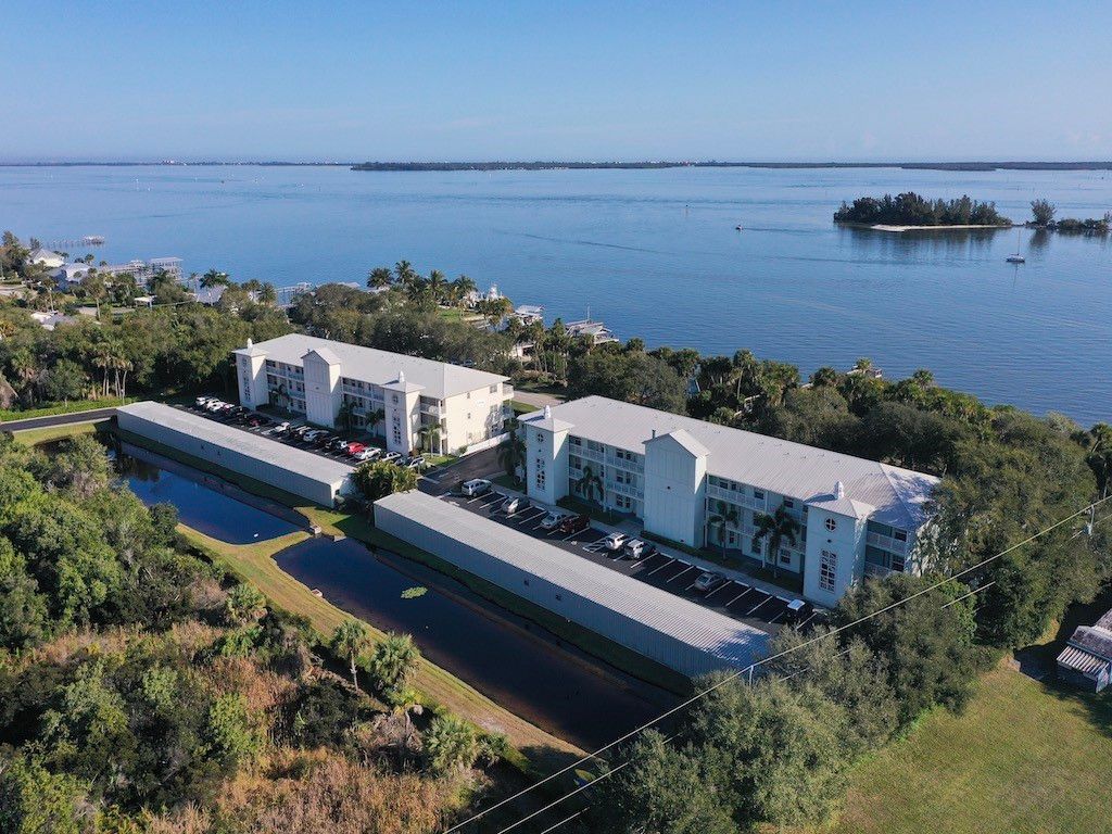 13570 Westport Drive 105, Sebastian, FL 32958