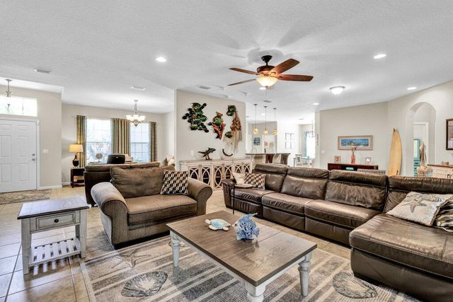 337 Sebastian Crossings Boulevard, Sebastian, FL 32958