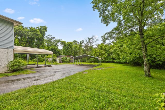 3000 Mary Walker Place, Chattanooga, TN 37411