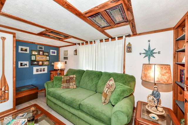 37 Blue Water Drive, Cicero, IN 46034