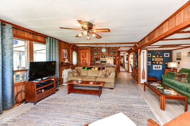 37 Blue Water Drive, Cicero, IN 46034