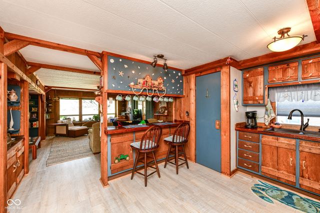 37 Blue Water Drive, Cicero, IN 46034