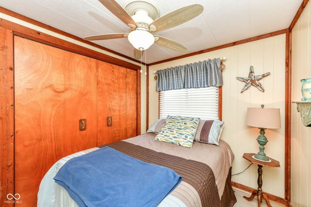 37 Blue Water Drive, Cicero, IN 46034