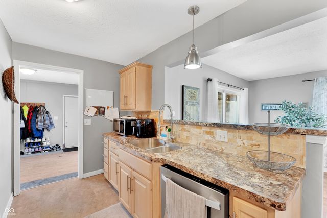 290 Robb Hill Road, Martinsville, IN 46151