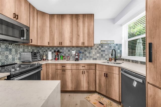 320 S Ocean Blvd L-N, Delray Beach, FL 33483