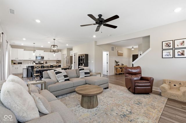 21521 Gisborne Drive, Noblesville, IN 46062