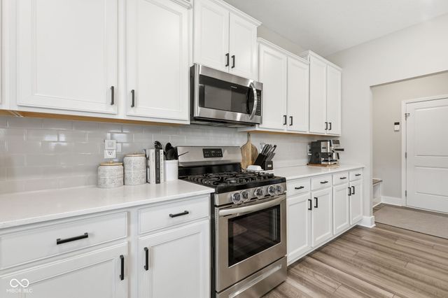 21521 Gisborne Drive, Noblesville, IN 46062