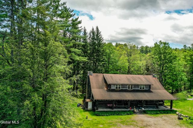 746 Howe Road, Lake Luzerne, NY 12846