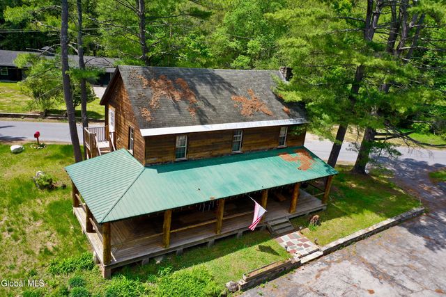746 Howe Road, Lake Luzerne, NY 12846