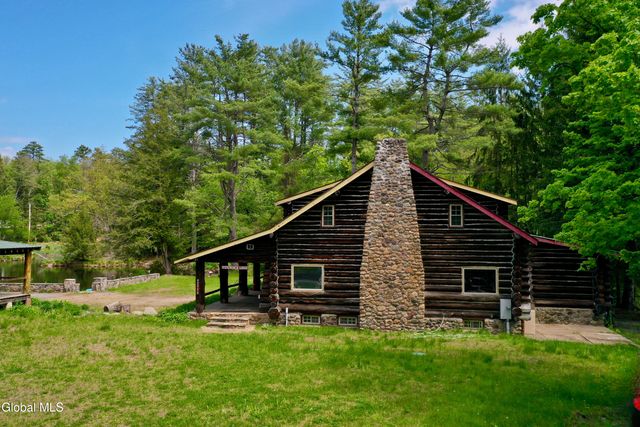 746 Howe Road, Lake Luzerne, NY 12846